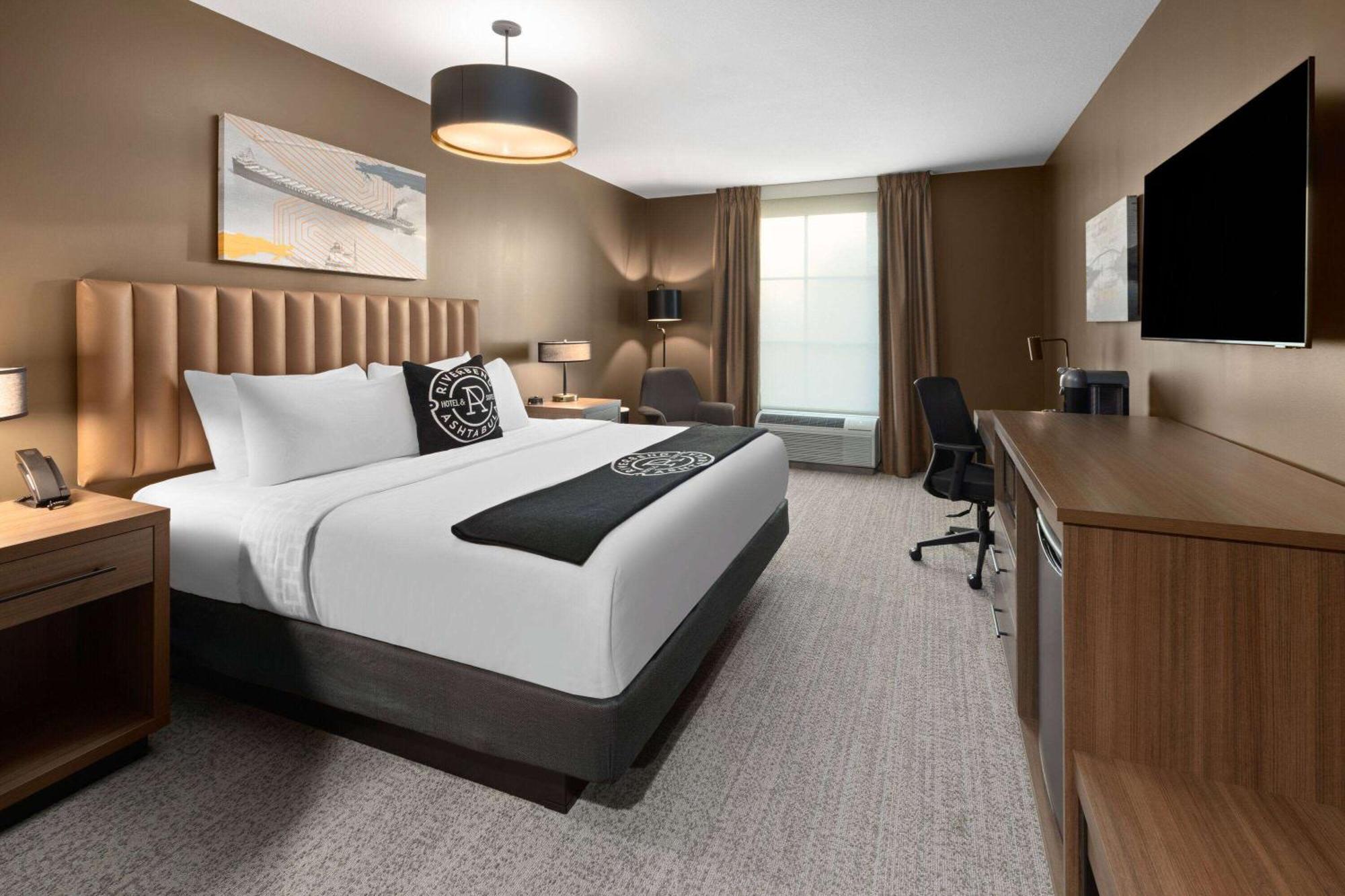 Riverbend Hotel And Suites, Trademark Collection By Wyndham Ashtabula Eksteriør bilde
