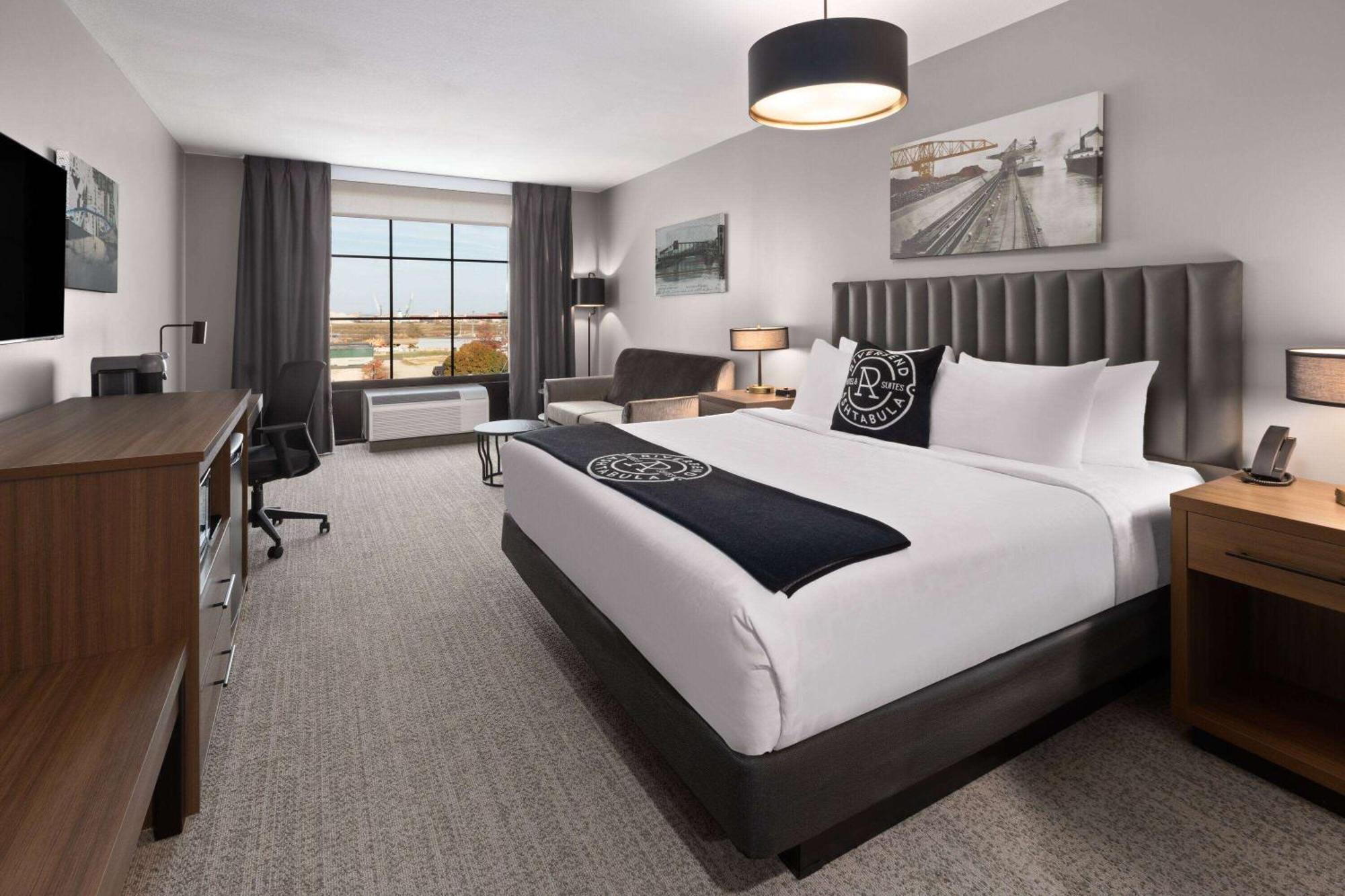 Riverbend Hotel And Suites, Trademark Collection By Wyndham Ashtabula Eksteriør bilde